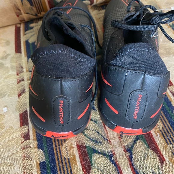 Nike Phantom GT Academy IC Black Chile Red NWT leather men’s 7.5 soccer leather - Picture 3 of 8